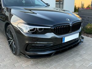 BMW G30/G31 PRE-LCI läikivmust splitter